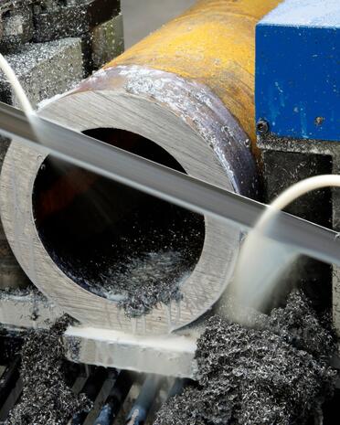 Dlaczego pękają piły taśmowe do metalu? Najczęstsze problemy